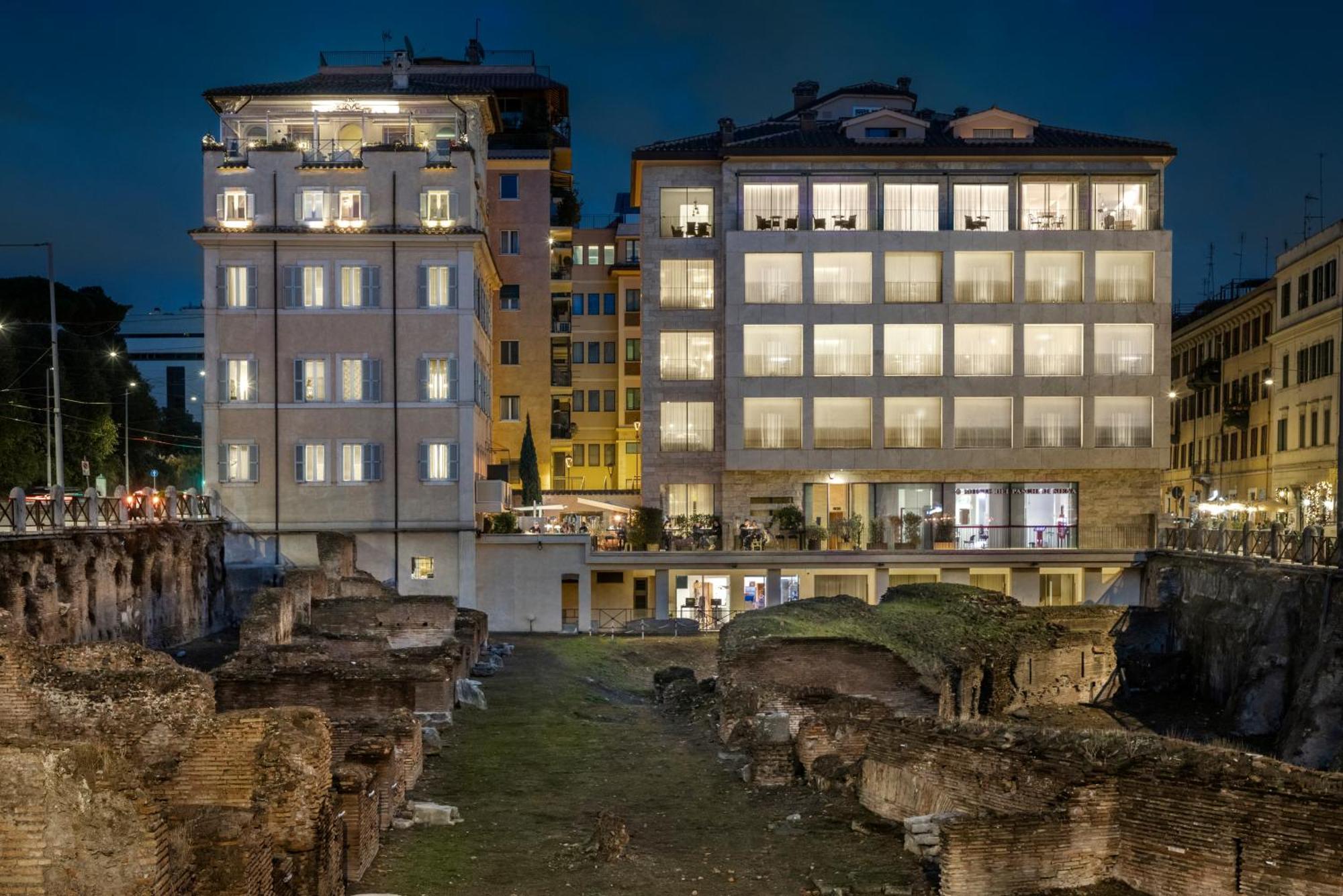 Hotel Palazzo Manfredi - Small Luxury Hotels Of The World — Fotos 1